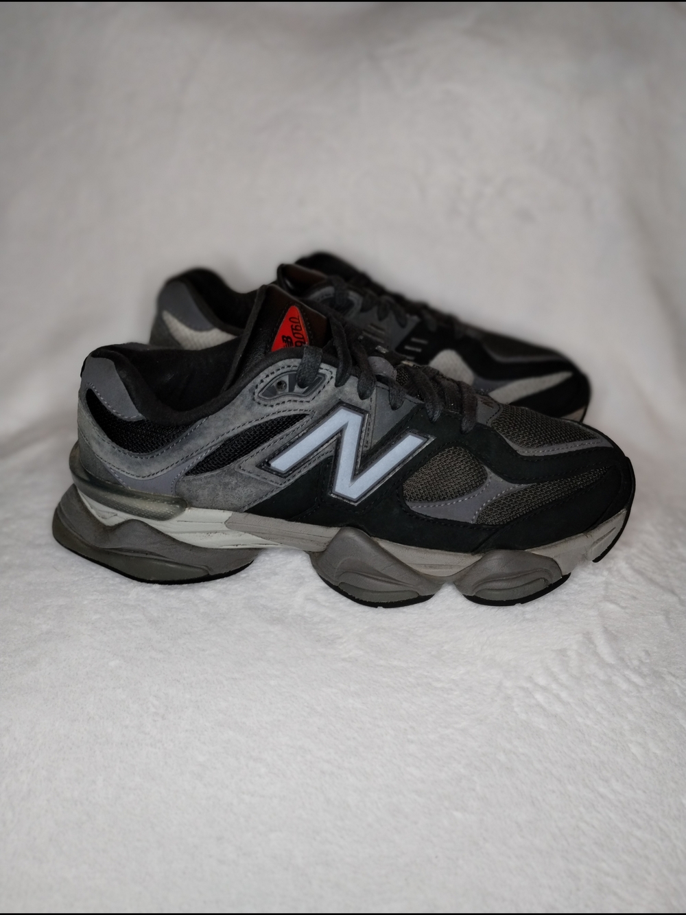 New Balance 9060 U9060BLK Black Gray Sneakers Men's 8.5 Women's 10